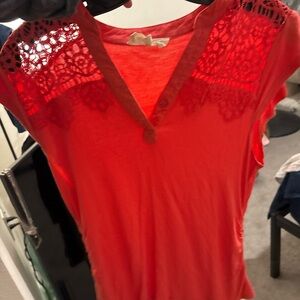 Khatul T-shirt was embroidered shoulders